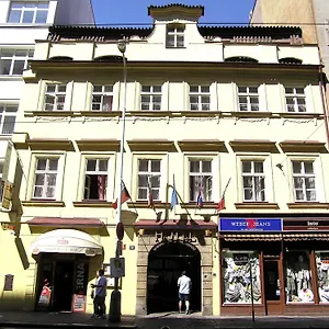 U Dvou Zlatých Klíčů Praga
