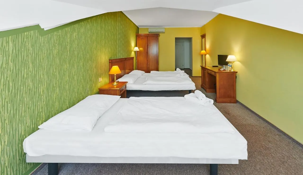 Abri Hotel Praga República Checa