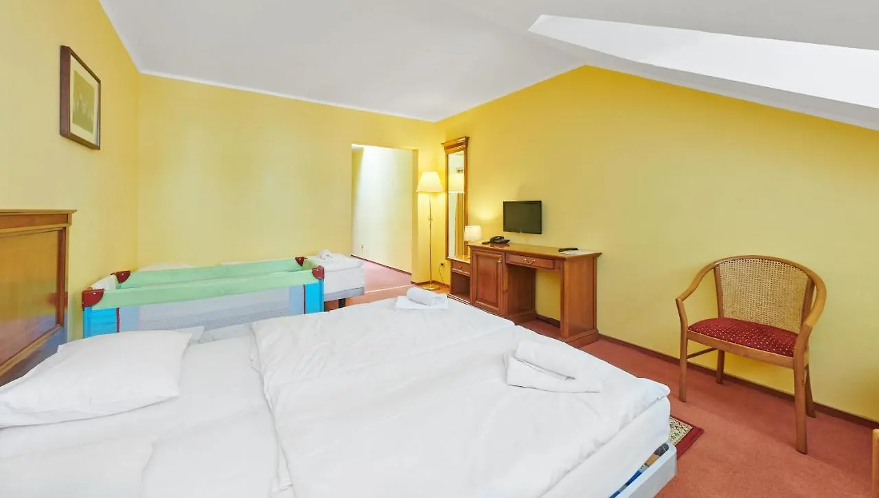 Abri Hotel Praga 3*,  República Checa