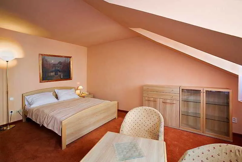 Abri Hotel Praga